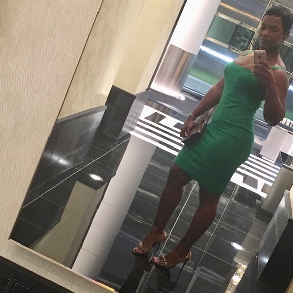 Meet your Posher, Terrie - Picture 7 of 14